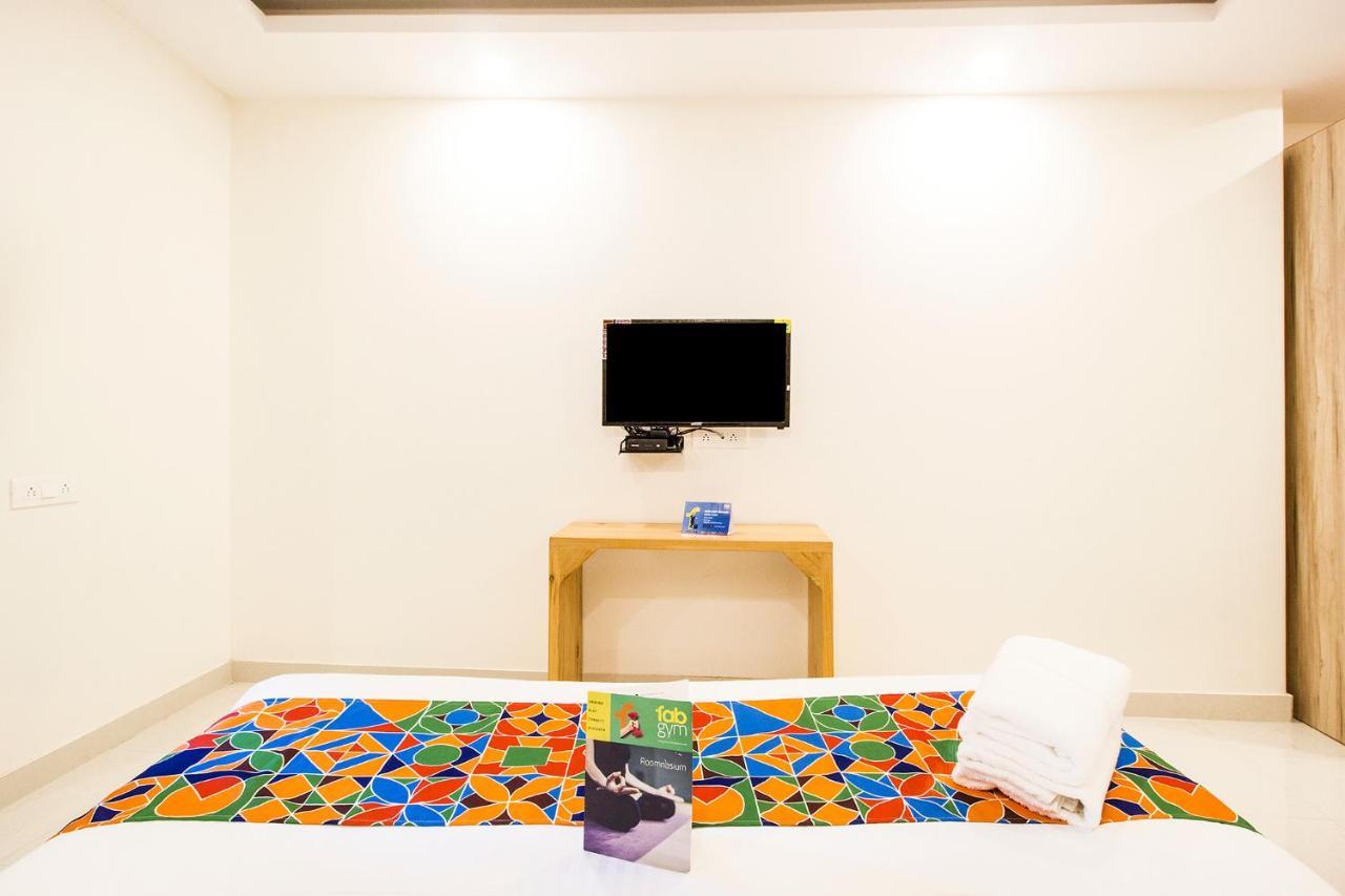 Fabhotel Modesty Delhi Airport Új-Delhi Kültér fotó