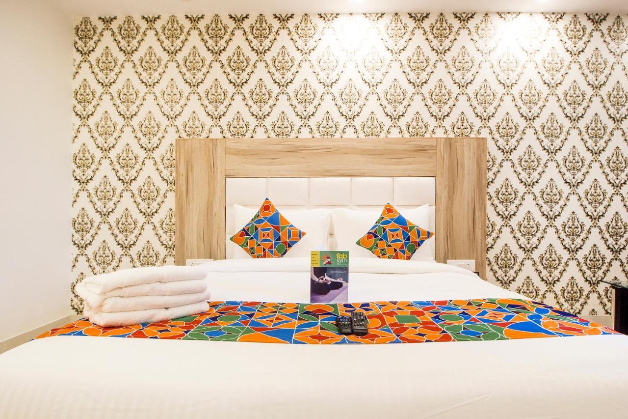 Fabhotel Modesty Delhi Airport Új-Delhi Kültér fotó